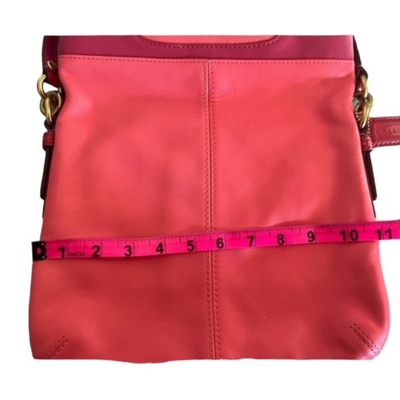 Coach Bonnie Foldover Leather Crossbody Purse Light & Dark Pink 13388 - Picture 4 of 9